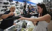 Senadores demócratas impulsan medidas para forzar voto a favor del control de armas