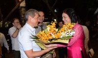Primer ministro de Rumanía concluye visita oficial a Vietnam