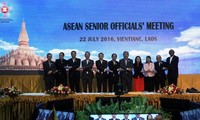 Inaugurada Conferencia de altos funcionarios de Asean en Laos 