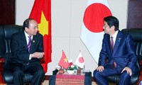 Primer ministro de Vietnam llama al reforzamiento de relaciones de Asean con Japón y China