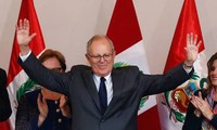 Nuevo presidente peruano visita China 