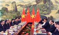 Primer ministro de Vietnam conversa con máximo líder de China