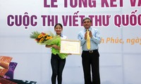 Estudiante vietnamita recibe premio en Concurso mundial de composiciones epistolares