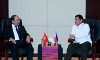Visita de Duterte, nuevo impulso para relaciones Vietnam-Filipinas
