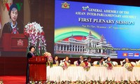 Concluye líder parlamentaria de Vietnam recorrido por Laos, Camboya y Myanmar