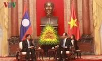 Afianzan relaciones Vietnam y Laos 