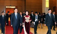 Líder del Legislativo chino termina visita de trabajo en Vietnam