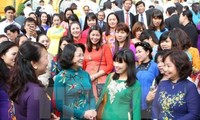 Honran a las contribuciones de los educadores vietnamitas 