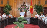 Premier vietnamita orienta el desarrollo en zona meridional 