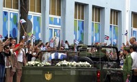 Aclamación popular a Fidel al arribar sus cenizas al centro de Cuba