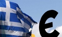 Europa ratifica medidas a corto plazo para resolver la deuda griega