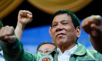 Presidente filipino exige la salida de tropas estadounidenses 