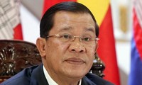 Premier camboyano inicia visita de trabajo a Vietnam