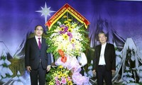 Felicitan a la comunidad católica en Vietnam por fiesta navideña