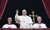 Papa Francisco pide paz para el mundo en su mensaje de Navidad 