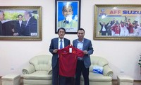 Vietnam y Japón impulsan la cooperación en fútbol