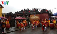 Numerosos turistas llegan a ciudades vietnamitas en ocasión del nuevo año 