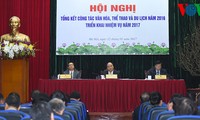 Instan al turismo a ser sector clave de la economía de Vietnam