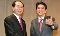 Prensa nipona informa profusamente sobre visita de Shinzo Abe a Vietnam
