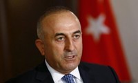 Turquía amenaza con represalias a Grecia por no extraditar a soldados “golpistas” 