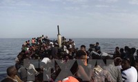 Guardia Costera libia detiene a cientos de migrantes en mar