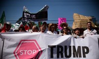 Mexicanos protestan contra la construcción del muro de Donald Trump 