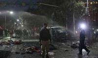 Explosión de suicidio cobra la vida de 13 personas en la ciudad paquistaní de Lahore