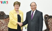 Recibe premier vietnamita a directora general del Banco Mundial