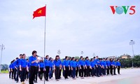 Jóvenes vietnamitas potencian eficiencia de sus movimientos  
