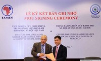 Vietnam y Marruecos fomentan intercambio de información científica