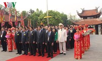 Conmemoran en Vietnam actividades en honor a las raíces