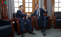 Vice primer ministro vietnamita se entrevista con el jefe de gobierno holandés 