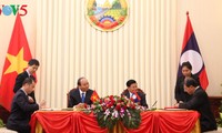 Vietnam y Laos emiten Declaración Conjunta encaminada a fortalecer nexos de solidaridad
