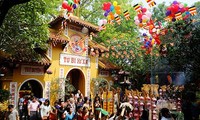 Conmemoran en Vietnam el nacimiento del Buda