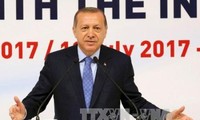 Presidente turco conversa con sus pares de Palestina e Israel sobre la tensión en Jerusalén