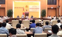 El Comité Judicial del Parlamento de Vietnam revisa sus trabajos