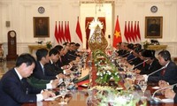 Dirigentes de Vietnam e Indonesia acuerdan fortalecer los vínculos binacionales