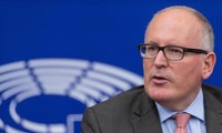 La Comisión Europea llama a abrir diálogo sobre la situación catalana