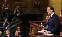 Rajoy requiere a Puigdemont que aclare en cinco días “si ha declarado la independencia”