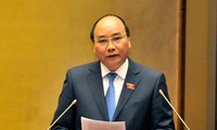 El jefe de Gobierno vietnamita rinde cuentas ante el Parlamento