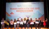 Entregan los premios a los finalistas del concurso Juventud Emprendedora 2017