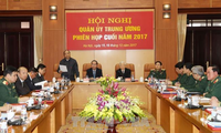 Líder partidista vietnamita orienta las nuevas misiones militares para 2018