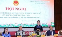   Llaman a elevar la calidad de reuniones de los consejos populares provinciales de Vietnam