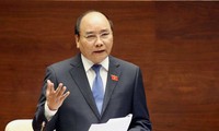 Premier vietnamita exhorta a acelerar un proyecto de desarrollo en respuesta al cambio climático