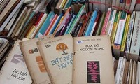 Renace en Hanói el interés por los libros viejos