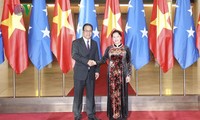 Concluye la visita oficial a Vietnam del presidente parlamentarios de Micronesia