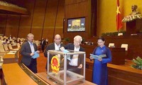 Ciudadanos vietnamitas confían en la eficiencia del voto de confianza en el Parlamento
