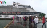 Provincia centrovietnamita recibe crucero de lujo con 2000 viajeros internacionales