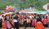 Los Mong festejan el Tet tradicional