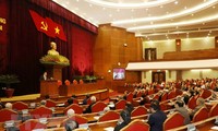 Presidente vietnamita se reúne con dirigentes jubilados 